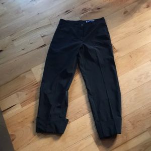 Black cropped pants🌺